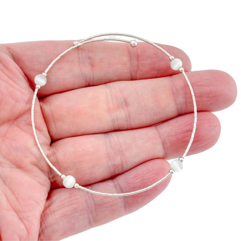 1990's Sterling Silver White Cat’s Eye Glass Bead Flexible Wrap Bracelet 8 Inch
